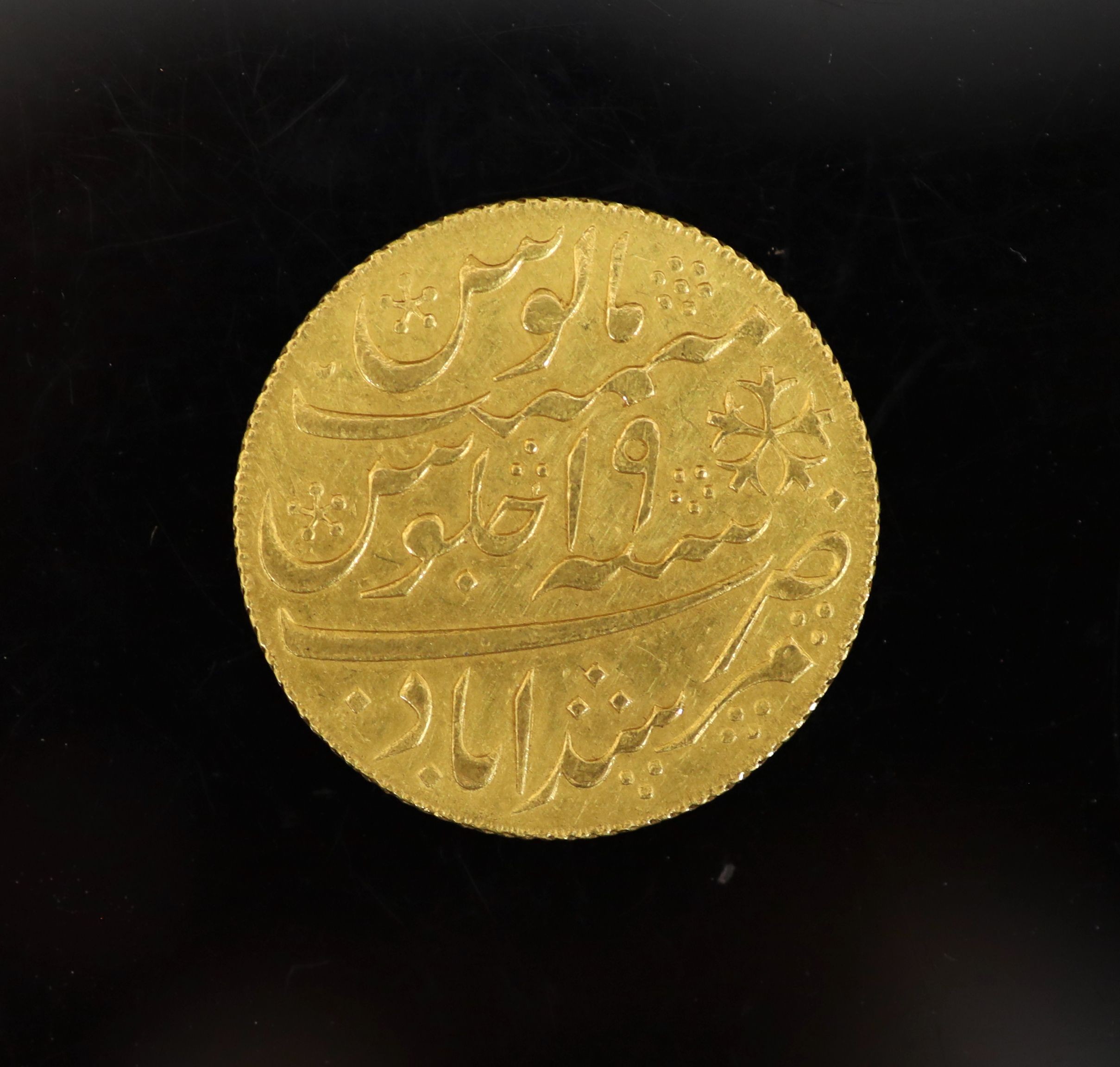 An Indian Bengal one Mohur gold coin, Shah Alam II (1759-1806), Murshidabad strike 1788, AEF